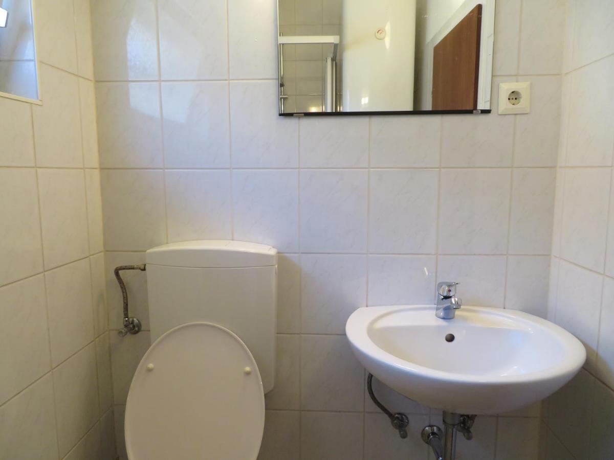 Haus Irmi Bed and Breakfast Κνίτελφελντ Εξωτερικό φωτογραφία